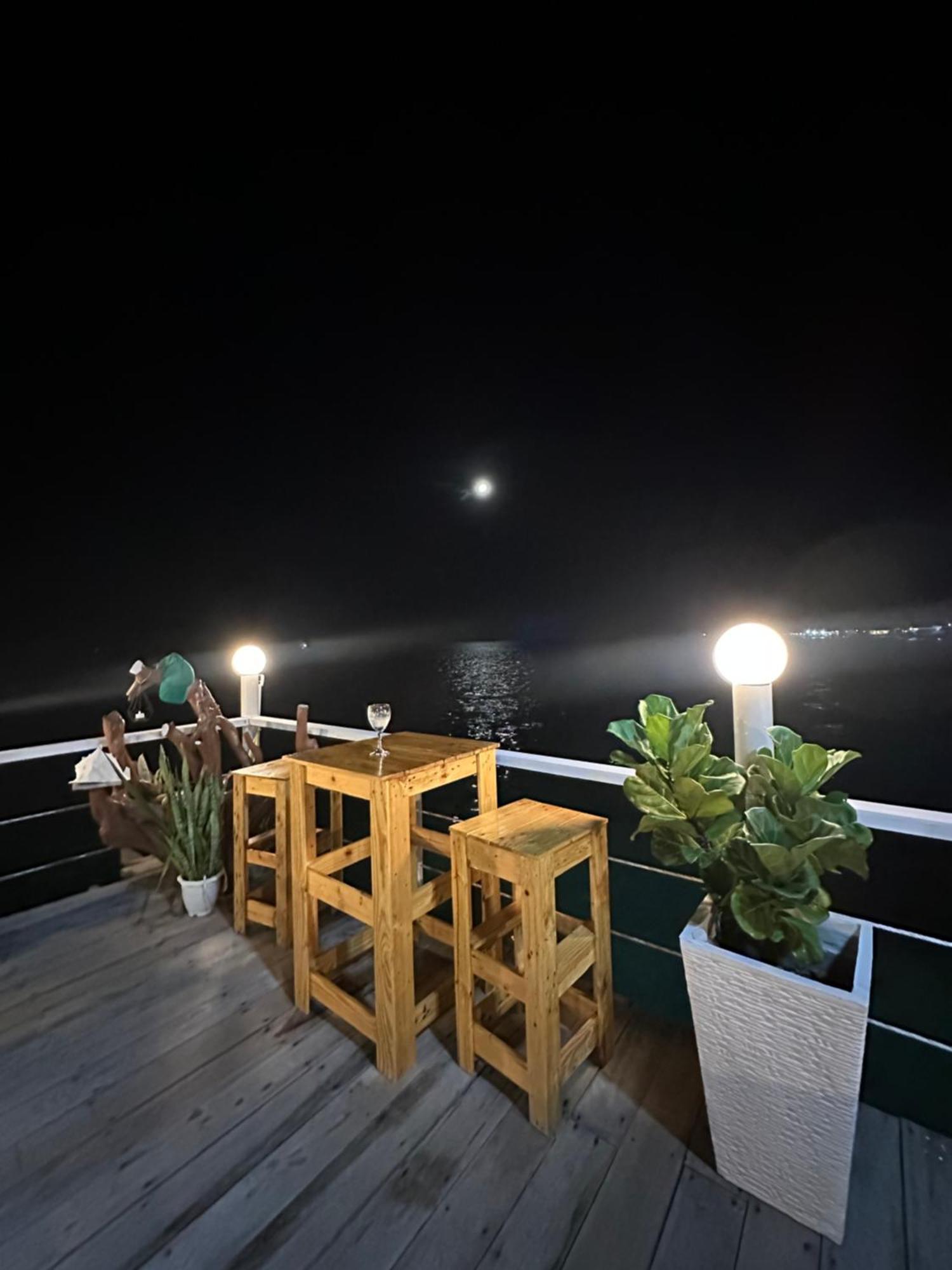 Bihing Angan Water Chalet Semporna Bagian luar foto