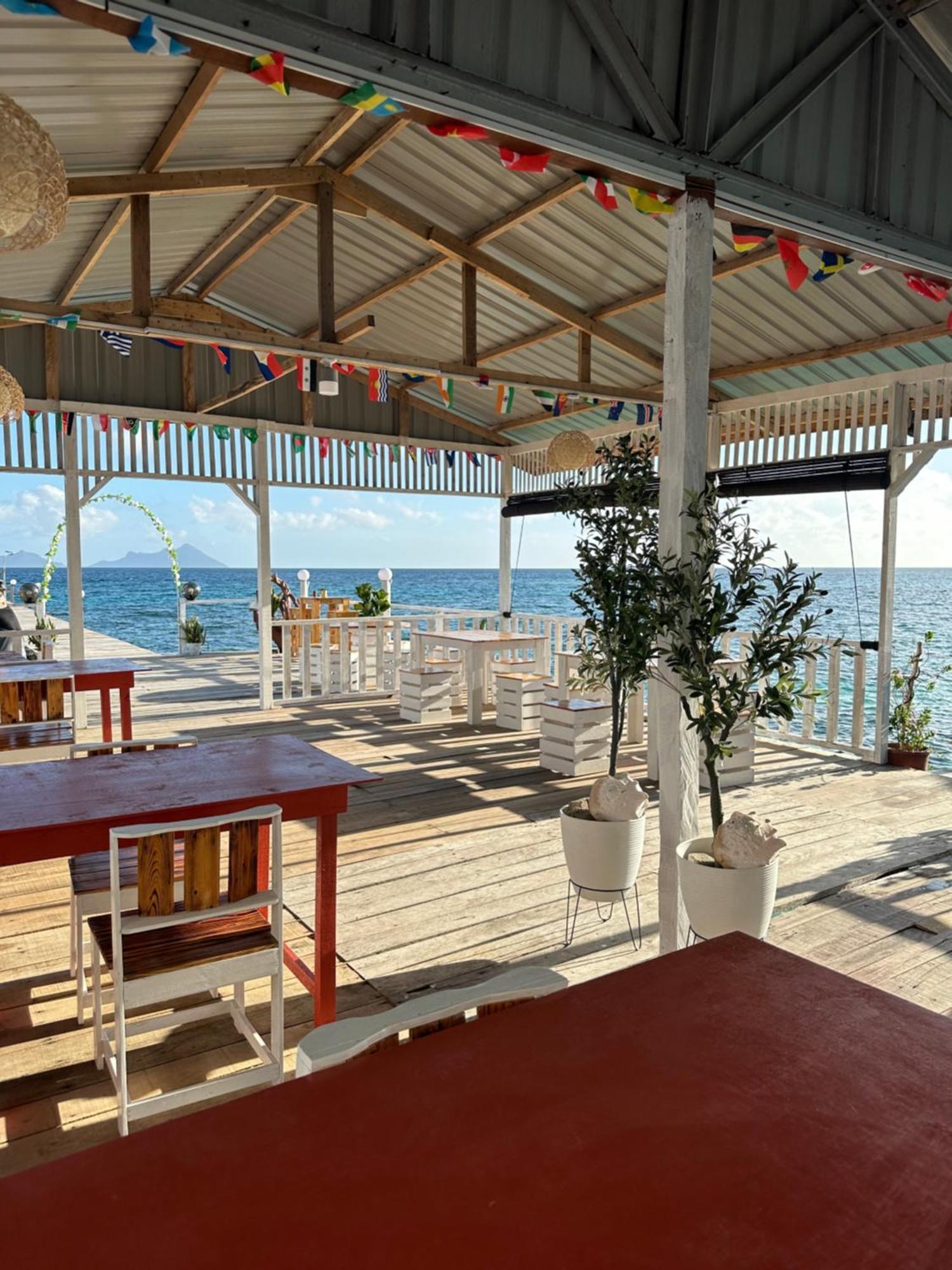 Bihing Angan Water Chalet Semporna Bagian luar foto
