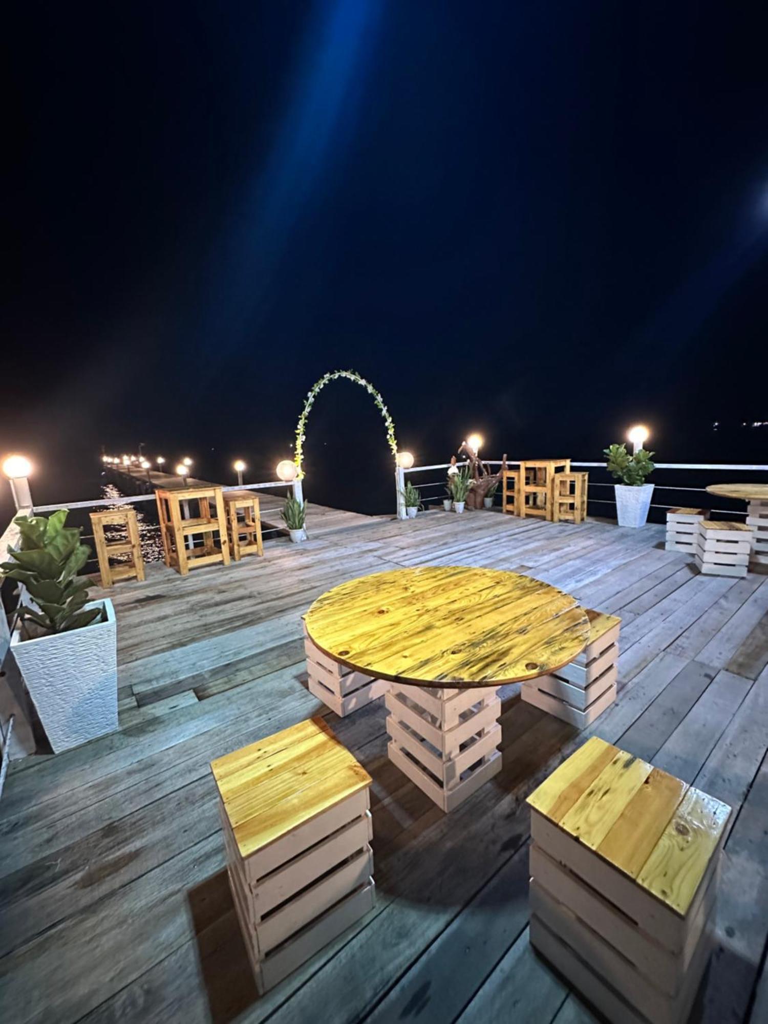 Bihing Angan Water Chalet Semporna Bagian luar foto