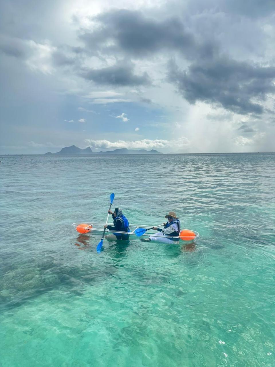 Bihing Angan Water Chalet Semporna Bagian luar foto